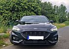 Ford Focus Turnier 1.0 EcoBoost Hybrid ST-LINE