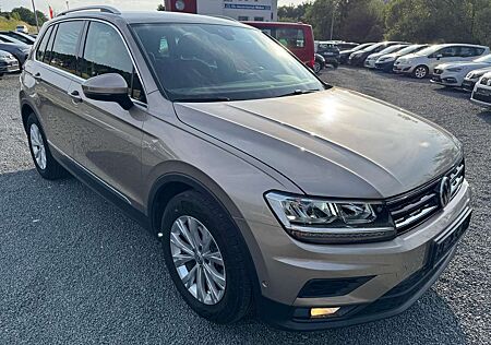 VW Tiguan Volkswagen 1.4 TSI *COMFORTLINE*DSG*PARKLENK*PDC+KAM