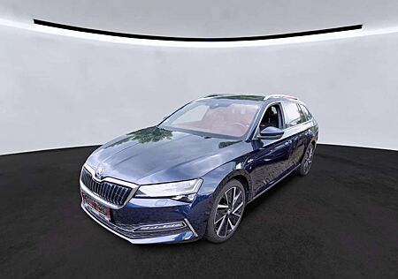 Skoda Superb COMBI iV L&K 19Z/ACC/PANO/360/AHK/MASSAGE
