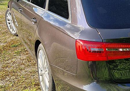 Audi A6 Avant 3.0 TDI DPF quattro