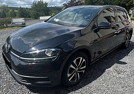 VW Golf Volkswagen 2.0 TDI SCR DSGIQ.DRIVE