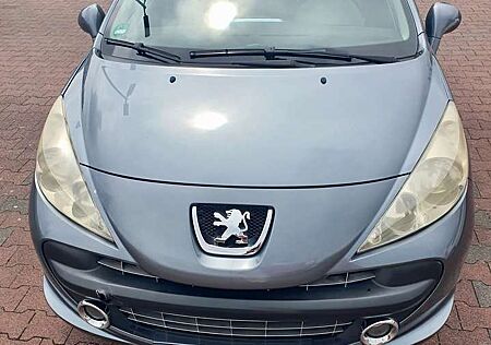 Peugeot 207 CC CC 120 VTi Filou