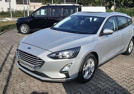 Ford Focus Cool & Connect *Navi,SHZ,beh.FS,Klima,Alu*