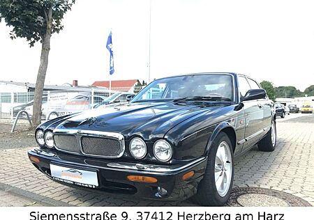 Jaguar XJ 4.0 Sovereign 180044km SHZ Temp