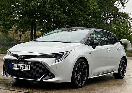 Toyota Corolla GR-Sport Hybrid Lounge