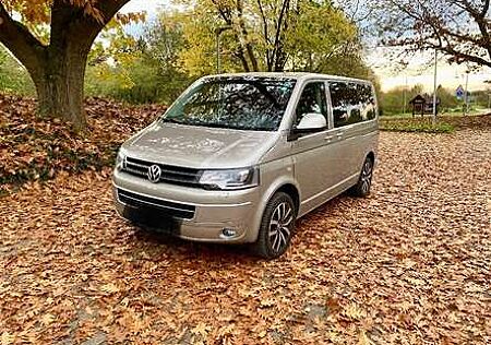 VW T5 Multivan Volkswagen Multivan DSG 4MOTION Business