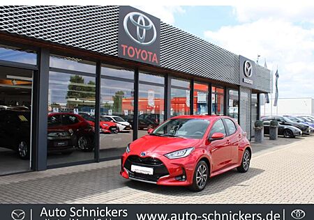 Toyota Yaris HYBRID+TEAM-DEUTSCHLAND+SHZ+GJ-RÄDER !!