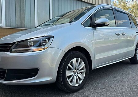 VW Sharan Volkswagen TDI+AUTO+NAVI+TÜV+GARANTIE+ANHÄNG+KAMERA