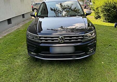 VW Tiguan Allspace Volkswagen Highline 4Motion