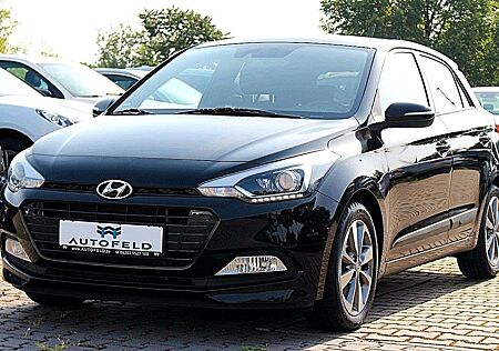 Hyundai i20 1.0 Passion+/SHEFT/8FACH/1.HAND/NAV/RCAM/SHZ