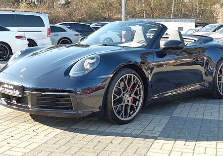 Porsche 911 Carrera S Cabriolet PDK tripple blau Promi