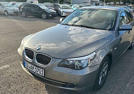 BMW 523i 523 Baureihe 5 Lim. , Leder, Navi, Xenon,Alu