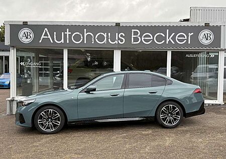 BMW 520 i M Sport+LED+LEDER+360°KAMERA+STANDH.+H&K+