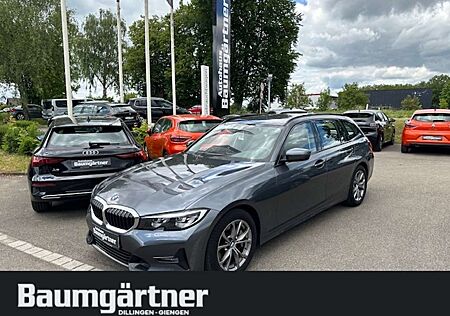 BMW 330 i Sport Line Touring Auto PDC/Tempomat/Sitzh