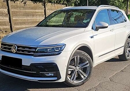 VW Tiguan Volkswagen 2.0 TSI Highline 4Motion BlueMotion