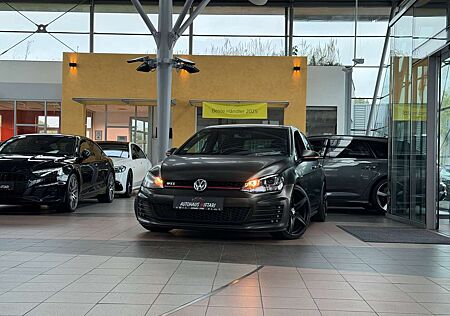 VW Golf GTI Volkswagen VII DYNAUDIO Park Assist Tempomat Ambiente 19"