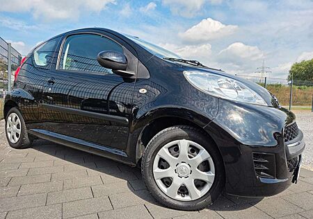 Peugeot 107 Filou Aus 1 Hand/Klima/Ganzjahre/20,-Steuer