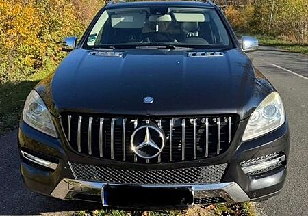 Mercedes-Benz ML 350 BlueTEC 4MATIC 7G-TRONIC