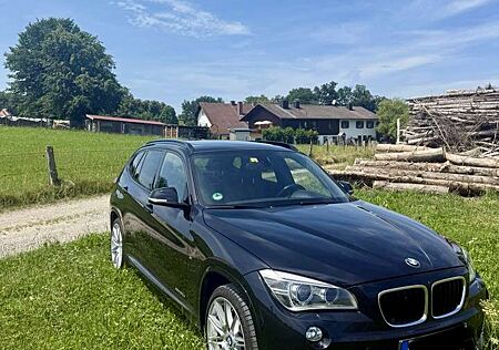BMW X1 20 d xDrive Sport Line | AHK | 8 RR | NaviPro