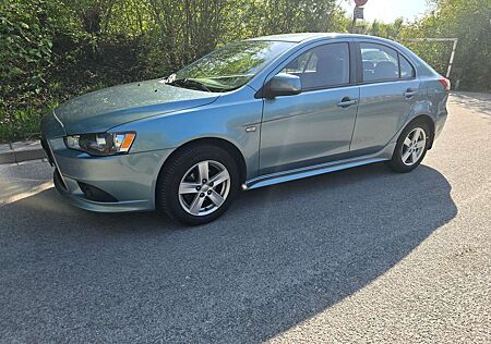 Mitsubishi Lancer 1.8