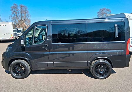 Fiat Ducato BUS 9-Sitzer L1H1 Serie 8