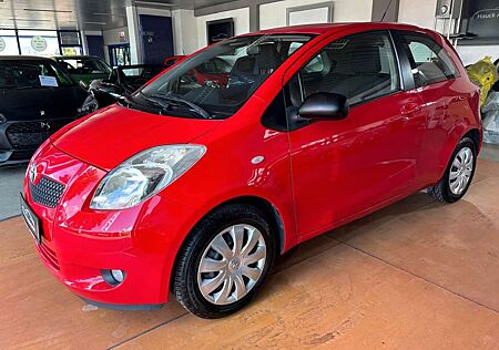 Toyota Yaris Sol /47TKM/Autom./2.Hd/SH/SHZ/MFL/Radio