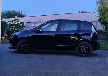 Renault Scenic dCi 110 EDC LIMITED