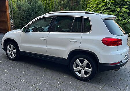 VW Tiguan Volkswagen +2.0+TDI+DPF+4Motion+Lounge+Sport+