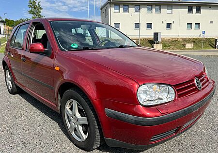 VW Golf Volkswagen 1.6 SR Comf. *Automatik*5-Türig*Klimaautomatik*