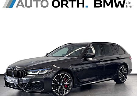 BMW 540 d xDrive Touring M-SPORT PANO HUD ACC DA+ 20"