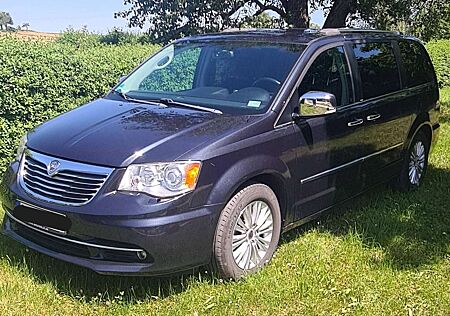 Lancia Voyager Lancia Voyager 2.8 Multijet 16V Platinum 7-Sitzer Vollausstattung DVD-Entertainmentsystem AHK 1. Hand Nichtraucher