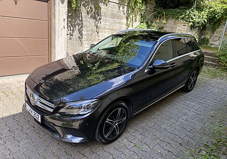 Mercedes-Benz C 180 T 9G-TRONIC Avantgarde
