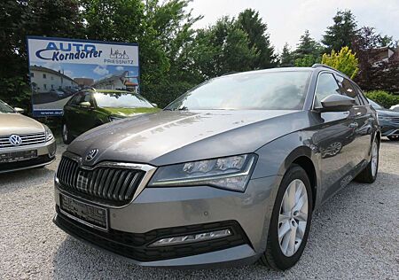 Skoda Superb Combi 2.0 TDI Ambition 4x4 LED Navi DAB