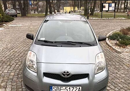 Toyota Yaris 1.0 VVT-i Sol