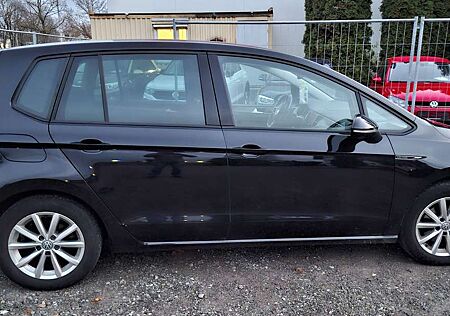 VW Golf Sportsvan Volkswagen 1,4 TSI Lounge BMT, AHK, 8 fach ber, Sitzheiz.
