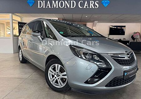Opel Zafira Tourer *7 - SITZER * NAVI * PANO *
