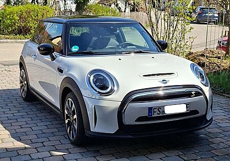 MINI Cooper SE Mini Cooper SE MINI Yours Trim