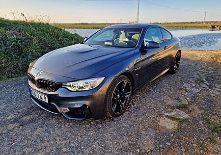 BMW M4 Coupe