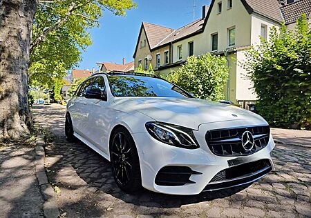 Mercedes-Benz E 200 AMG Line, 20" Kamera PANO, AHK, NIGHT, Garan. NEU!