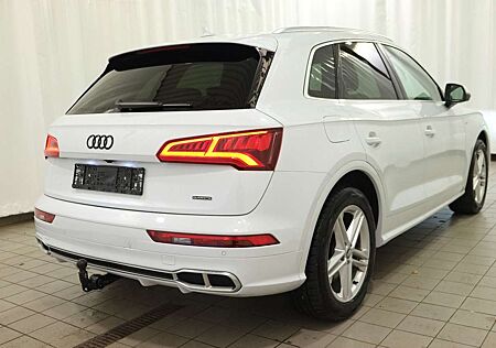 Audi Q5 55 TFSI e quattro sport,Sline,Luft,HeadUpAHK