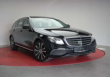 Mercedes-Benz E 350 d T 9G-Tronic Exclusive Navi/Leder/Distron