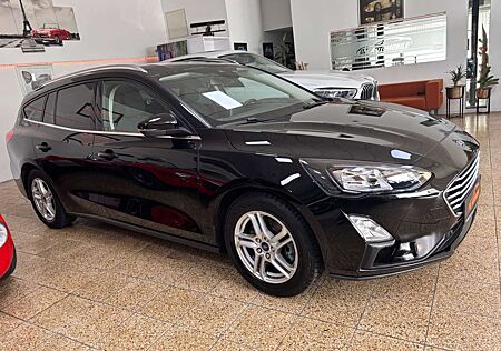 Ford Focus Turnier Cool & Connect