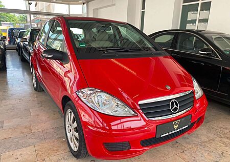 Mercedes-Benz A 150 /1. Hand/Klima/Panorama/57tkm/Autm./