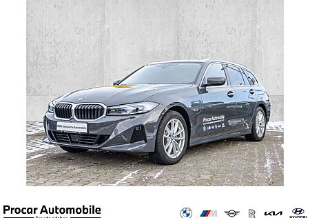 BMW 330 e xDrive Touring LC Prof. ACC Pano LED RFK DAB