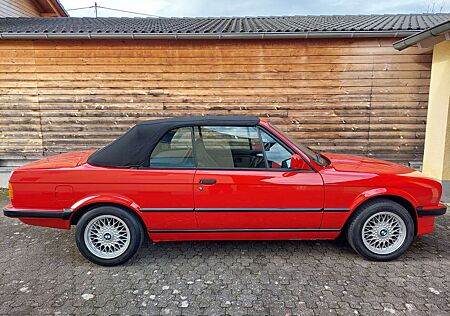 BMW 325 i Cabrio E30 originaler Topzustand, der Beste!!