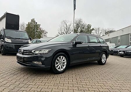 VW Passat Variant Volkswagen 2.0 TDI Business *LED Navi DAB*