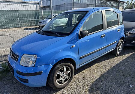 Fiat Panda 1.2 8V *TÜV NEU* EURO-4 Dynamic ALU RADIO