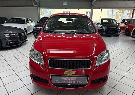 Chevrolet Aveo Schrägheck Basis 90 TSD KM