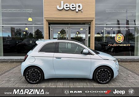 Fiat 500 e La Prima Panorama Navi LED Apple CarPlay Android