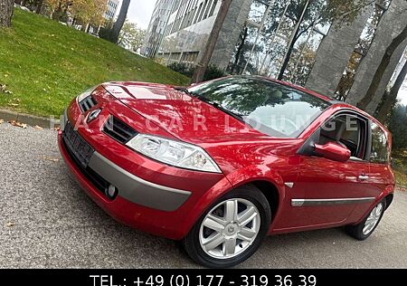 Renault Megane 2.0 16V*AUTOMATIKGETRIEBE*PANORAMA*KLIMA*